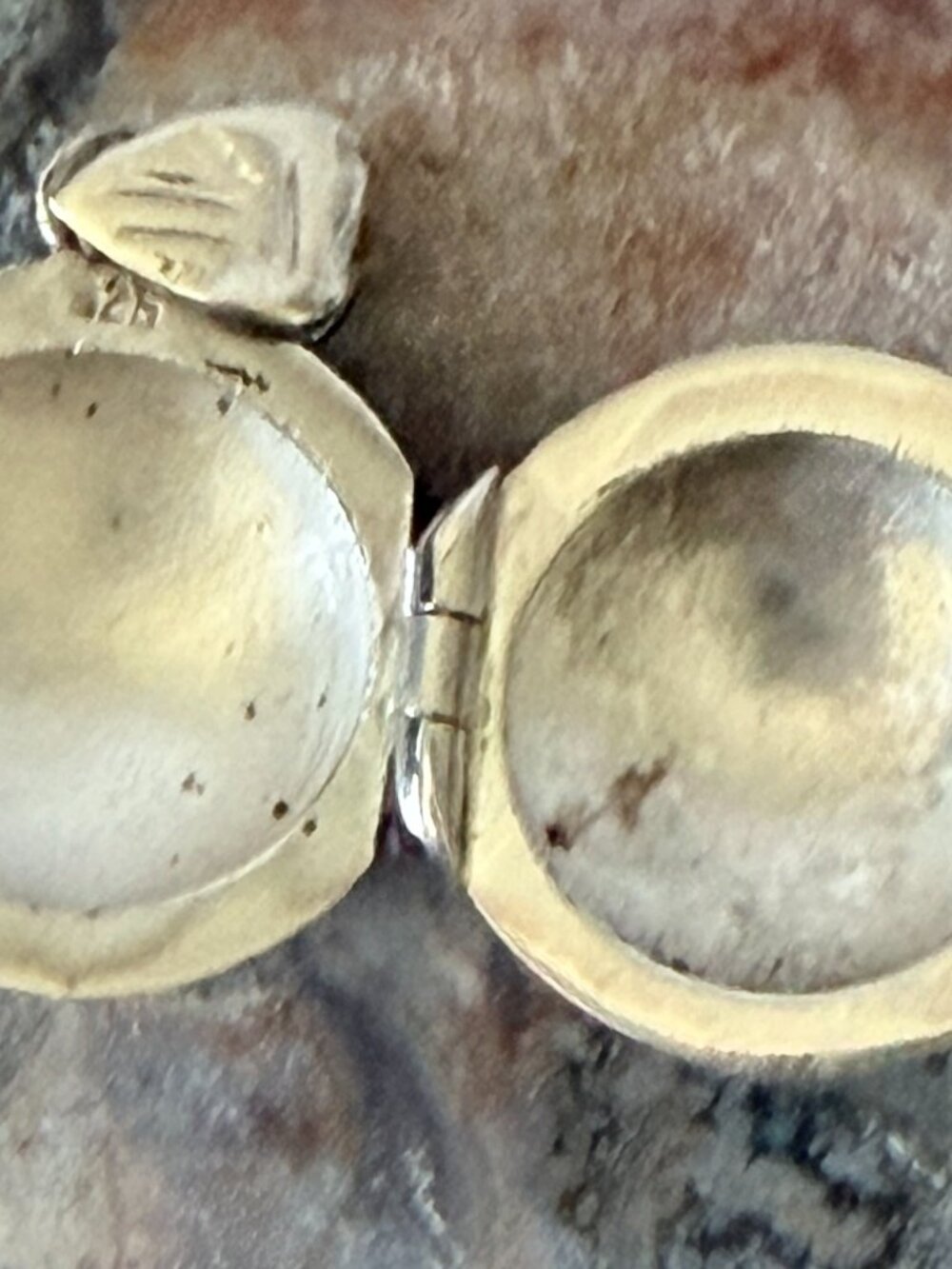 Sterling Silver Locket - Picture 4 of 5